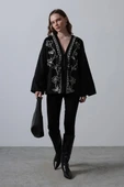 Siyah Nakış İşlemeli Müslin Kimono thumbnail 1