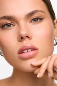Wonderskin Dudak Parlatıcı Clear Shine 4ML thumbnail 5