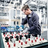 Bosch ISR 18V-30 Endüstriyel Somun Vidalama PHX thumbnail 5