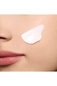 Clarins Multi Active Jour Spf 20 Gündüz Kremi 50 ml thumbnail 3