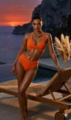 Triangle Twist Toparlayıcı Bikini Üstü thumbnail 2