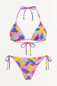 Üçgen İpli Bikini Takım thumbnail 12