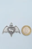 Batman Süperman Gümüş Kaplama Kolye Ucu thumbnail 3