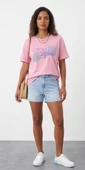 Pembe Kadın Çiçek Baskılı T-shirt thumbnail 5