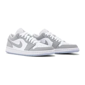 Air Jordan 1 Low White Wolf Grey thumbnail 3