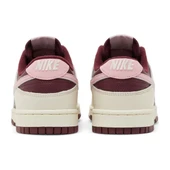 Dunk Low Premium Valentines Day thumbnail 4