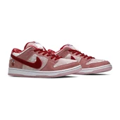 StrangeLove x Dunk Low SB Valentines Day thumbnail 3