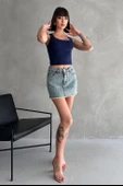Taşlı Püsküllü Eskitme Mini Denim Etek thumbnail 2