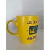 Listen to Music Sarı Kupa Bardak thumbnail 1