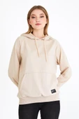 Kadın Bej Kapüşonlu Basic Örme Sweatshirt thumbnail 2
