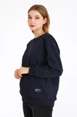 Kadın Lacivert Renk Basic Bisiklet Yaka Sweatshirt thumbnail 4