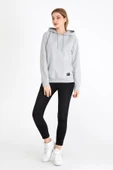 Kadın Gri Kapüşonlu Basic Örme Sweatshirt thumbnail 4