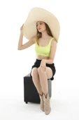 REVA Geniş Kenarlı Bej Hasır Şapka thumbnail 3