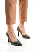 Kadın İnce Topuklu Stiletto TR040Y12A thumbnail 1