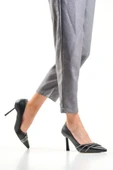 Kadın İnce Topuklu Stiletto TR040Y15A thumbnail 4