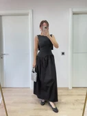 Arkası Kanatlı Uzun Elbise- Siyah thumbnail 3