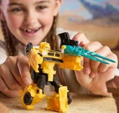 Transformers Cyberworld Armor Up Bumblebee G0747 G1045 thumbnail 3