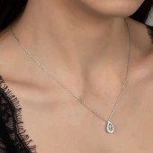 Swarovski Taşlı Gümüş Damla Bayan Kolye thumbnail 1
