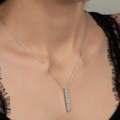 Swarovski Taşlı Gümüş Yeditaş Bayan Kolye thumbnail 1