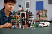 LEGO 76300  Batman Arkham Asylum thumbnail 7