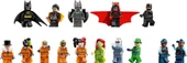 LEGO 76300  Batman Arkham Asylum thumbnail 10