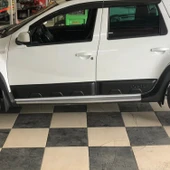 Dacia Duster 2010-2017 Yıl Aralığı Uyumlu Kapı Dodik 4 Parça thumbnail 8