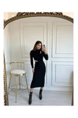 Siyah Bel ve Yaka Dekolteli Triko Elbise thumbnail 1