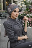 Aişe Tesettür Gri Çiçek Desen Fularlı Bone thumbnail 3
