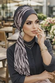 Aişe Tesettür Füme Zebra Fularlı Bone thumbnail 2