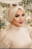 Aişe Tesettür Ekru Işıltılı Çapraz Bone thumbnail 1