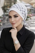 Aişe Tesettür Beyaz Hat Desen Bantlı Hazır Bone thumbnail 1
