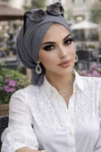 Aişe Tesettür Füme Hazır Çapraz Bone thumbnail 2