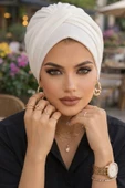 Aişe Tesettür Beyaz Burgu Detaylı Bone thumbnail 2