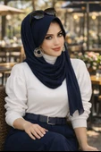 Aişe Tesettür Lacivert  Şapkalı Şal thumbnail 1