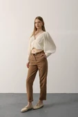 Kemerli Havuç Pantolon thumbnail 3