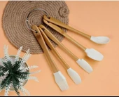 BAMBU SAPLI SLİKON UÇLU 5 PARÇA MİNİ SPATULA KAŞIK FIRÇA SETİ thumbnail 1