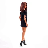 Barbie Basics İkonik Koleksiyon Bebeği Model 01 thumbnail 2