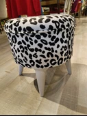 MERCAN MOBİLYA LEOPAR DESENLİ PUF BENCH thumbnail 3