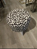 MERCAN MOBİLYA LEOPAR DESENLİ PUF BENCH thumbnail 5