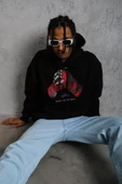 Erkek Eldiven Baskılı Kapüşonlu Sweat - Siyah thumbnail 4