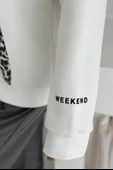 Leopar Baskı Detaylı Sweatshirt Beyaz thumbnail 2