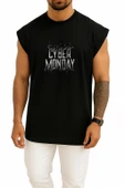 Oversize Cyber Monday Göğüs Tasarımlı Atlet thumbnail 9
