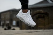 Nike Air Vapormax Plus 'White Platinum thumbnail 4
