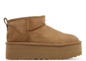 UGG thumbnail 1