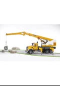 Bruder Mack Granite Vinçli Kamyon BR02818 Lisanslı Ürün thumbnail 4
