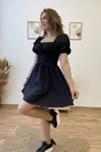 Dekolteli Dantel Detaylı Mini Kloş Elbise thumbnail 7