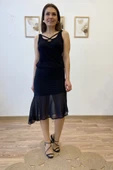 Asimetrik Tül Volanlı Midi Etek thumbnail 4