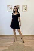 Kuş Gözü Askılı Viscon Mini Elbise thumbnail 4