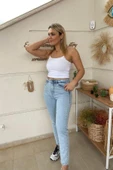 İnce Askılı Crop Bluz thumbnail 1