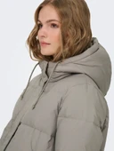 15316455 ONLALICE SHORT DOWN JACKET NOOS OTW thumbnail 7